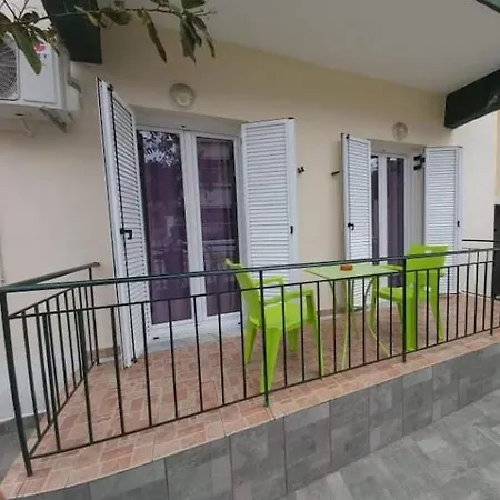 Apartment Frodo Kavos