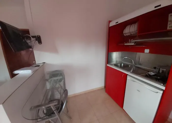 Frodo Apartment Kavos